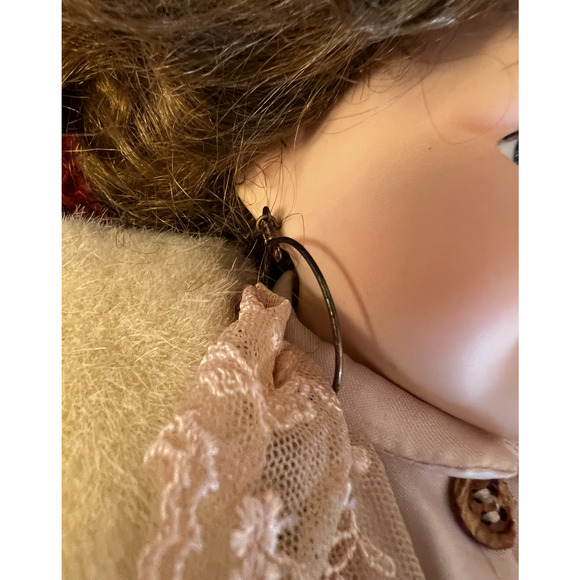 Boyd's Collection Amy 1999 Porcelin Doll Limited Edition 11039 of 18000 Vintage - Picture 14 of 16